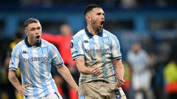 Racing elimina a Peñarol y avanza a cuartos en un final emocionante