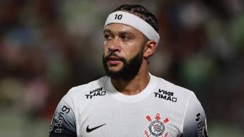 Corinthians dio marcha atrás y renueva con el neerlandés Memphis Depay hasta 2028
