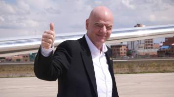 Infantino llegó al país para el aniversario de la Federación Boliviana de Fútbol