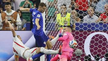 Video: La espectacular triple atajada del portero Livakovic ante Inglaterra