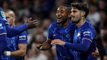 Chelsea logra una goleada y el City avanza con apuros en la Copa de la Liga