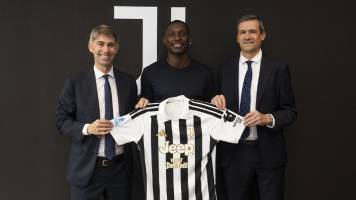 Kolo Muani deja el PSG para regresar a la Juventus de Italia