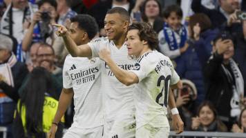 Real Madrid cumple ante Getafe y queda a tiro del puntero Barcelona