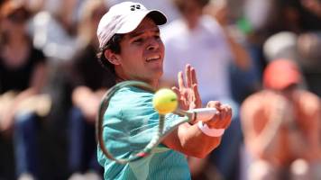 Prado rozó la hazaña en París tras dura batalla con el español Martín Landaluce