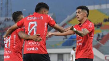 Wilstermann se impuso a Real Santa Cruz con doblete de Héctor Bobadilla