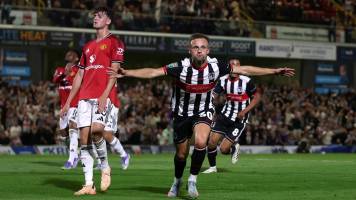 El United fue eliminado de la Copa de la Liga por un equipo de cuarta división