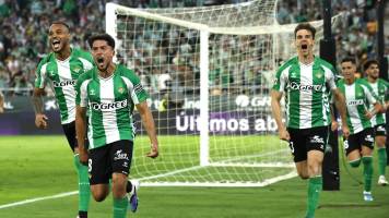Betis vence a Elche y logra su objetivo de volver a la Champions tras 20 años