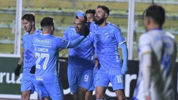 Bolívar recupera la cima del torneo tras vencer por goleada a GV San José