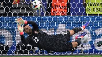 Diogo Costa evitó la dolorosa despedida de Cristiano y Portugal de la Eurocopa