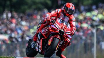 Marc Márquez se impone en el Gran Premio de MotoGP de República Checa