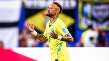 Apareció el ‘extraterrestre’: Neymar Jr debutó con Brasil en su cuarto Mundial