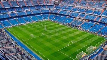 El Santiago Bernabéu de Madrid acogerá un partido oficial de la NFL en 2025