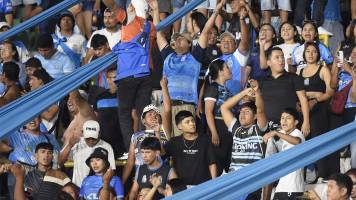 “La yuca más cara del mundo”: Blooming llama a la reflexión a hinchas tras multa por agresión
