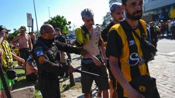 Caos en Brasil: Enfrentamiento entre hinchas de Peñarol y Botafogo termina con 250 uruguayos detenidos