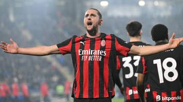 AC Milan remonta al Como gracias a un doblete Rabiot y sigue el ritmo del Inter