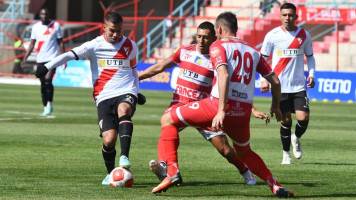 Minuto a minuto: El VAR anula el gol de Independiente por falta de Godoy sobre Caicedo (0-0)