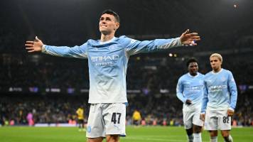 Manchester City no tuvo piedad del AEK Atenas con un hat-trick de Phil Foden