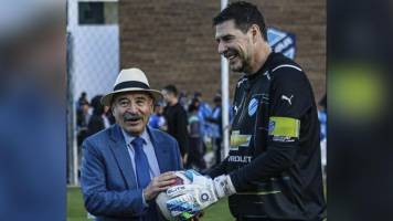 Guido Loayza: “Claure tiene que seguir en Bolívar por lo menos dos años más”