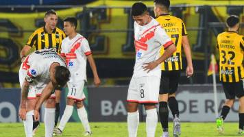 Nacional deja escapar el triunfo ante Guaraní y se complica en la Copa Sudamericana