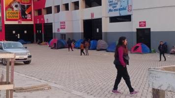 Hinchas de la Verde dormirán afuera del estadio de El Alto para comprar entradas