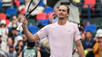 Zverev acabará el año como número uno del mundo tras derrota de Alcaraz