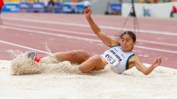 Bolivia alcanza su primer oro en los Bolivarianos al ganar el triple salto femenino