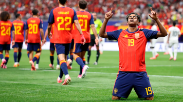 Yamal anota primer gol en el Mundial y entra en lista de goleadores más jóvenes 