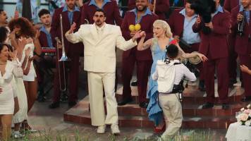 Bad Bunny se luce en el Super Bowl LX con un show homenaje a la cultura latina