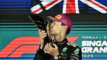 Russell gana el GP de Singapur y McLaren se lleva el título de constructores