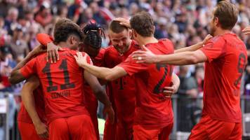 El Bayern Múnich golea y queda a dos puntos del título en la Bundesliga