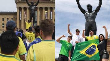Las aficiones de Brasil y Haití copan la estatua de Rocky Balboa en Filadelfia