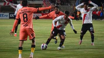 Always y el Tigre empatan y dejan la llave abierta para la revancha en La Paz