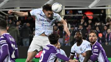 Inter de Milán se deja dos puntos tras empatar en su visita a la Fiorentina