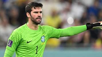 Alisson Becker estará de baja seis semanas a raíz de una lesión muscular