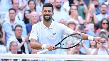 Djokovic y Sinner pasan de fase y se medirán en semifinales de Wimbledon