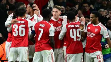 Arsenal goleó al Atlético y mantiene el pleno de victorias en la Champions