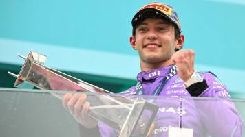 Kimi Antonelli logra su tercer triunfo seguido tras ganar el Gran Premio de Miami