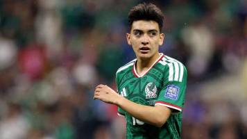 Gilberto Mora se graduó de preparatoria tras disputar el Mundial con México