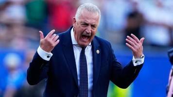 Gustavo Alfaro tiene “tiempo” para negociar su continuidad en la selección de Paraguay