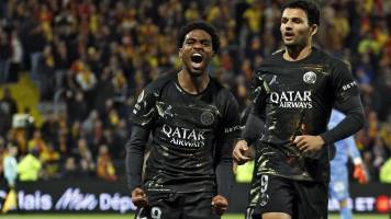 PSG vence a Lens para coronarse campeón de la Ligue 1 de Francia