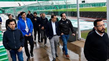 Comisión de Conmebol visitó el Tahuichi para evaluar su estado para la final de la Sudamericana