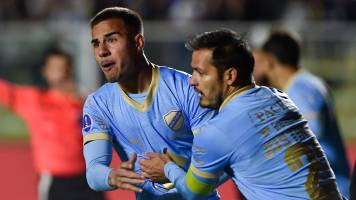 Minuto a minuto: Bolívar se queda con 10 jugadores por expulsión de Gariglio (1-2)