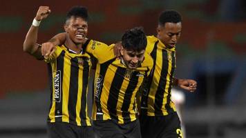 El Tigre vence con sufrimiento a FC Universitario en un duelo con tres expulsados