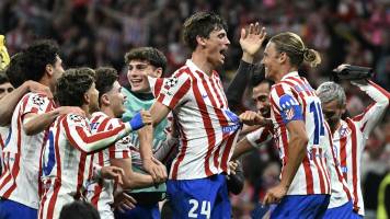 Atlético Madrid resiste ante el Barcelona para clasificar a las ‘semis’ de la Champions League