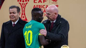 Giannni Infantino juzga de “inaceptable” el caos en la final de la Copa de África