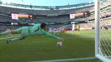Video: La espectacular atajada de Thibaut Courtois para salvar al Madrid