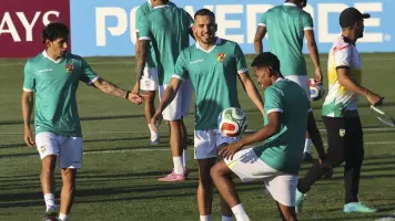 Bolivia tiene onceno confirmado para el duelo ante Surinam con dos novedades