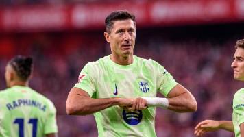 El campeón Barcelona cierra la Liga de España con goleada ante Athletic Bilbao