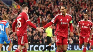 Atlético Madrid sucumbe ante el Liverpool en la recta final en Anfield