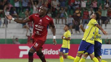 Guabirá sigue ‘endiablado’ en el torneo tras vencer por goleada a ABB